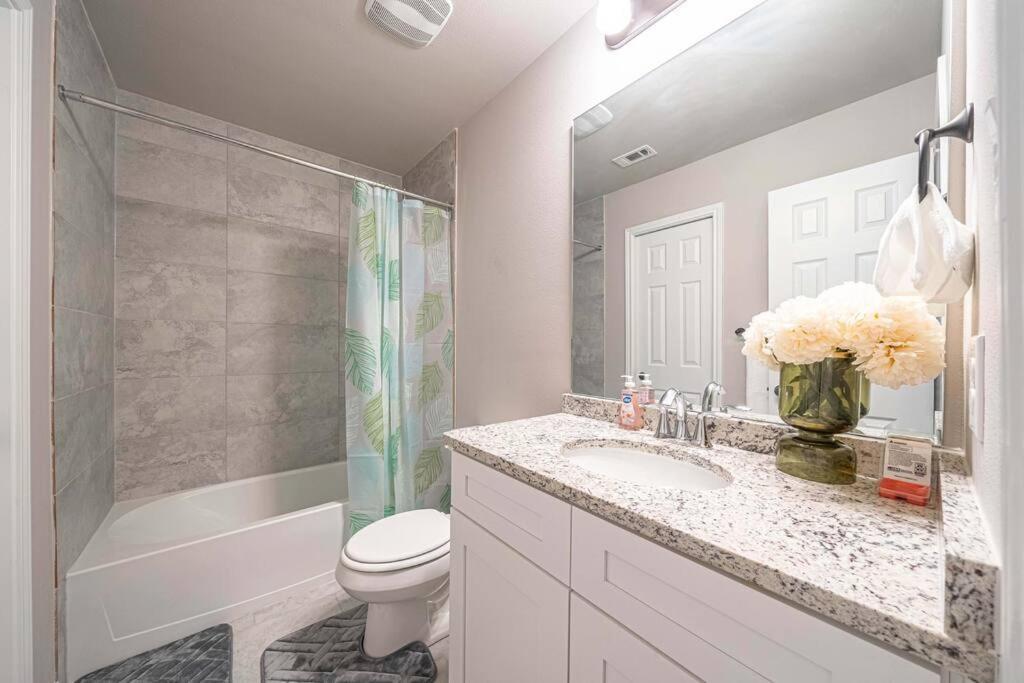 Gorgeous, Brand New 3 Bedrooms Home- Built 2024, Near Seaworld & Lackland Afb Σαν Αντόνιο Εξωτερικό φωτογραφία