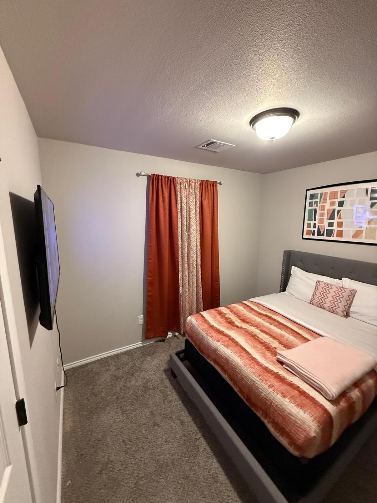 Gorgeous, Brand New 3 Bedrooms Home- Built 2024, Near Seaworld & Lackland Afb Σαν Αντόνιο Εξωτερικό φωτογραφία